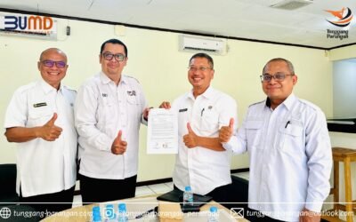 PENANDATANGANAN PAKTA INTEGRITAS SELURUH KARYAWAN PT TUNGGANG PARANGAN KUTAI KARTANEGARA (PERSERODA)